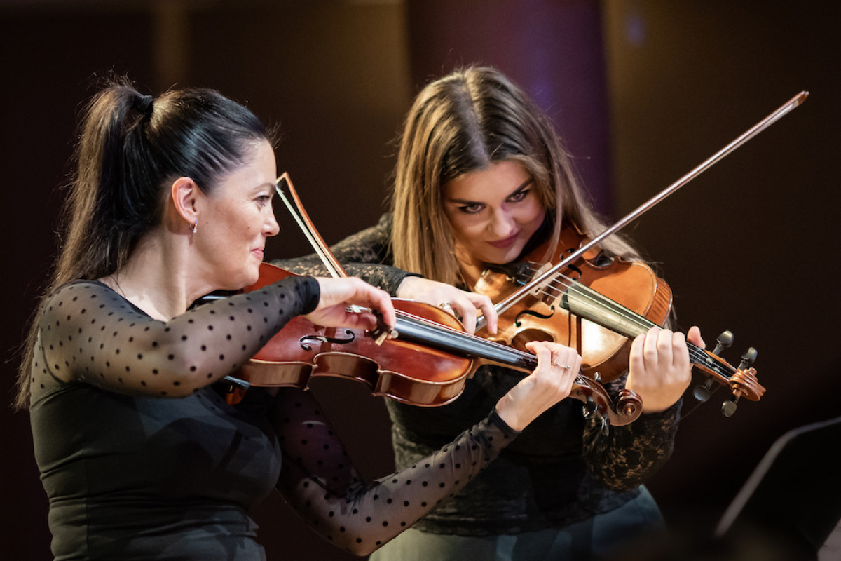 Klaipėdos kamerinis orkestras surengs viešą koncertą istoriniame „Victoria Hotel Klaipėda“ viešbutyje