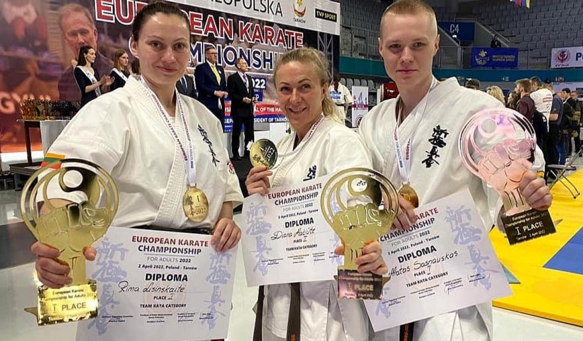 Klaipėdos „Okinavos“ sportininkai tapo Europos Kyokushin Karate čempionato nugalėtojais