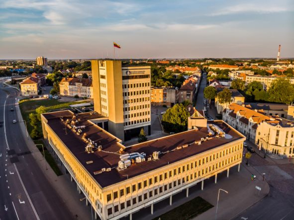 Klaipėdos valstybinio jūrų uosto direkcija, „Oro navigacija“ ir Lietuvos automobilių kelių direkcija tapo akcinėmis bendrovėmis