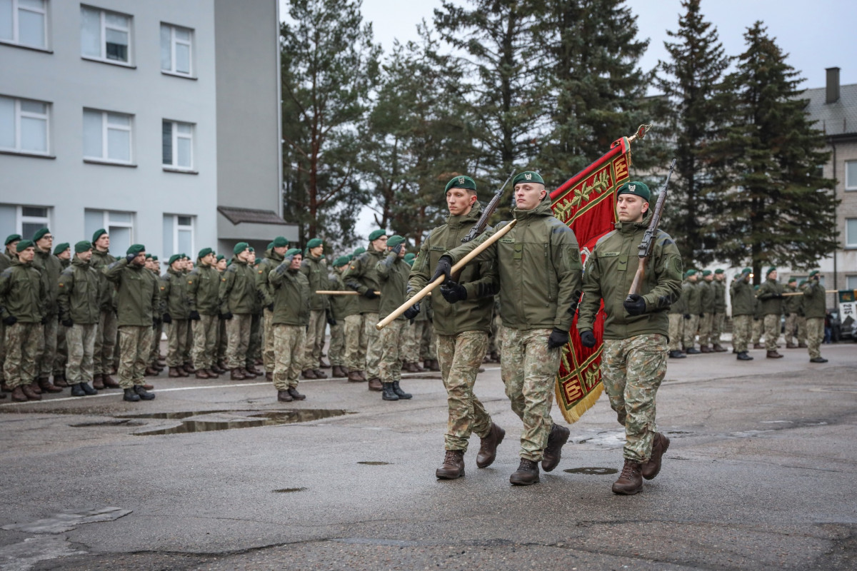 Dragūnų batalionas į atsargą išleido apie 400 karių