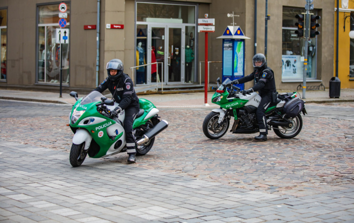 Klaipėdos apskrities kelių policija jau pradėjo patruliuoti ir tarnybiniais motociklais