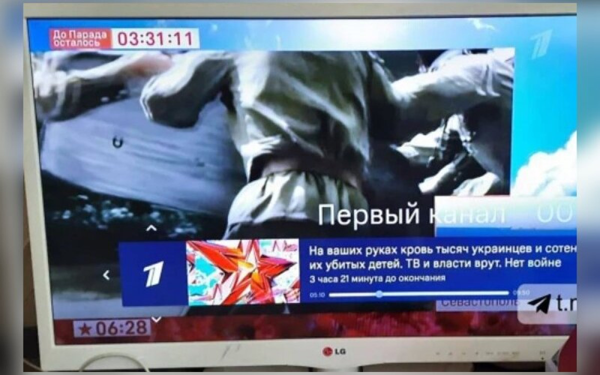 Programišiai „pergalės dienos“ proga milijonams rusų nulaužė televizijos kanalus: vietoje parado – žinia apie kraupias karo žudynes Ukrainoje