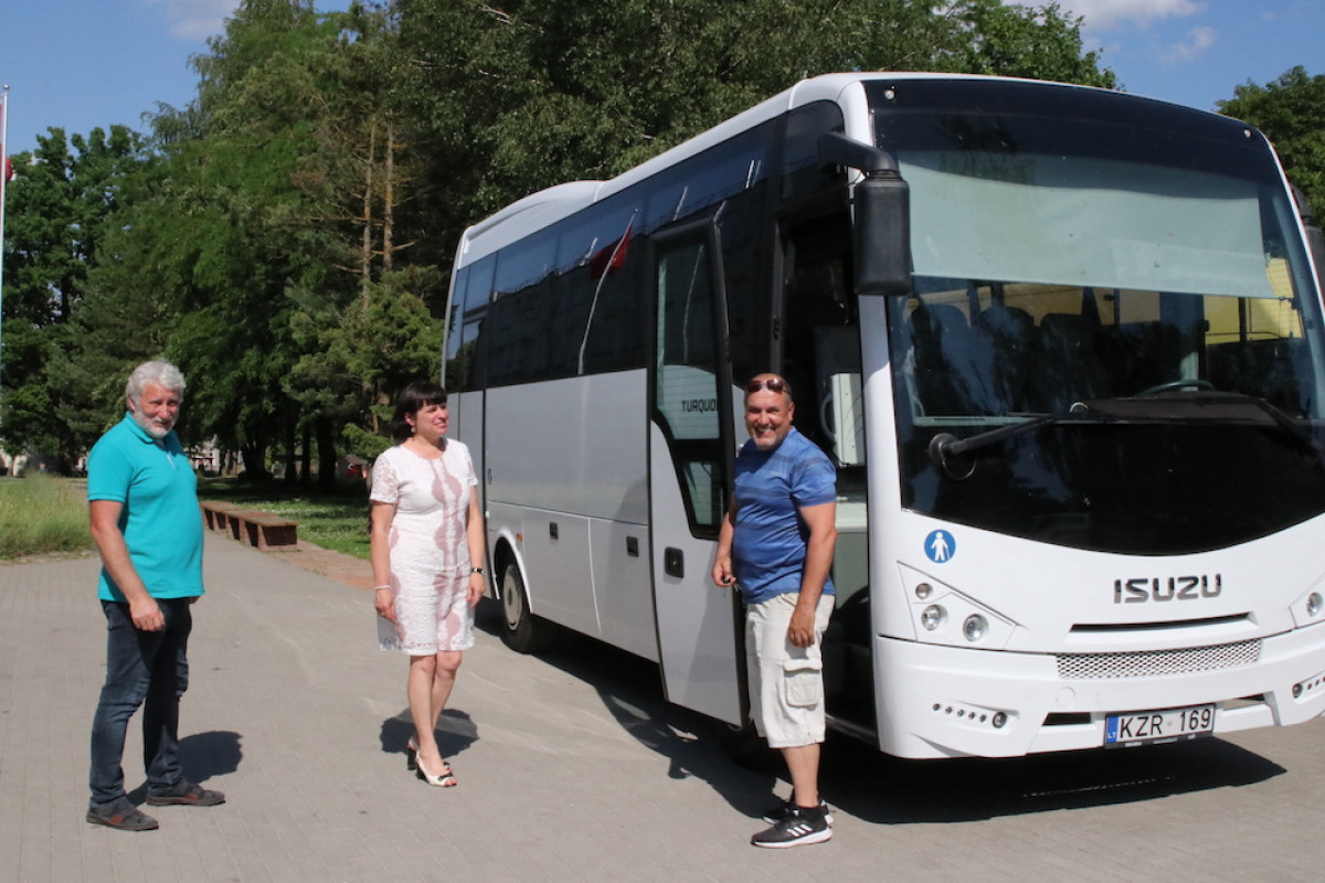 Klaipėdos raj. švietimo įstaigoms – nauji modernūs autobusai