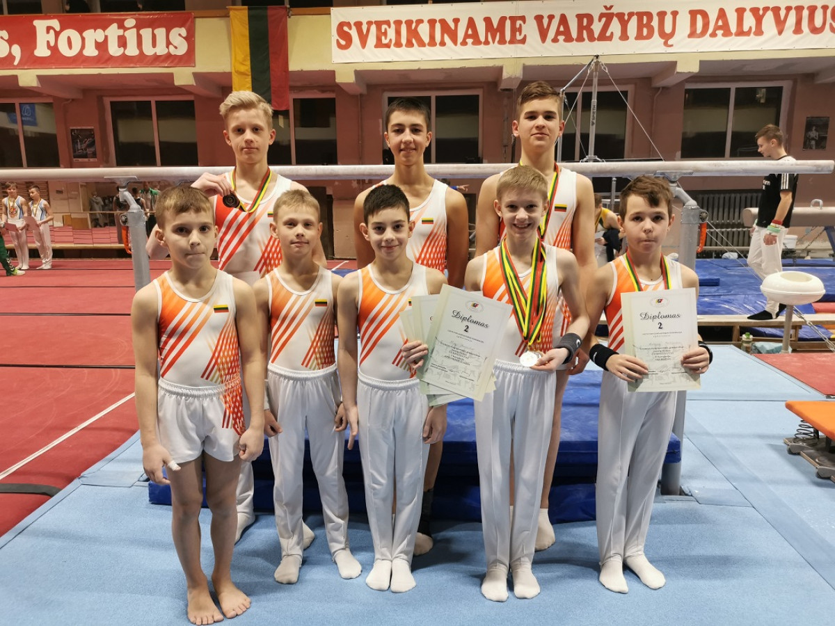 Jaunieji Klaipėdos gimnastai garsina Klaipėdą