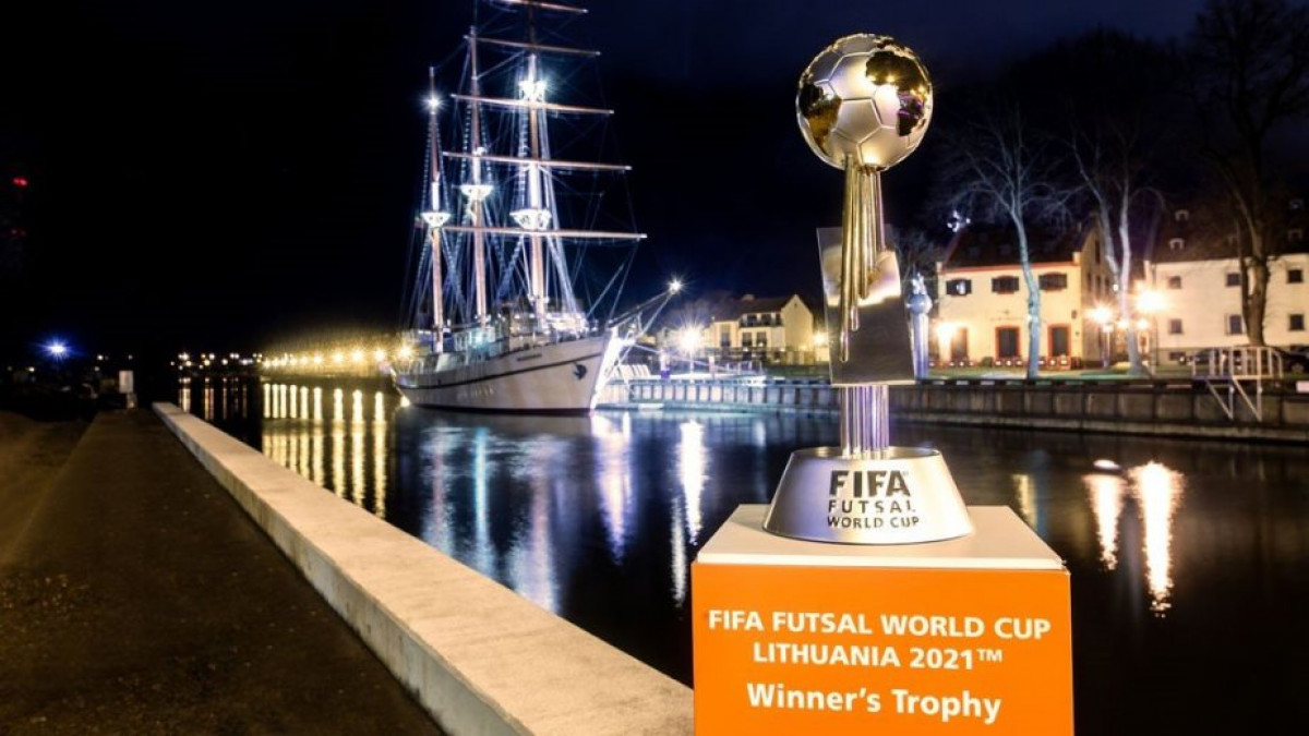Rudenį vykusio FIFA pasaulio salės futbolo čempionato vertė Lietuvai - virš 15 mln. eurų