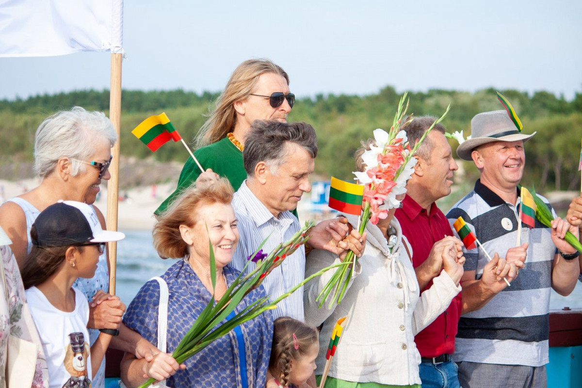 Rugpjūčio 23-čiąją Palanga ir Šventoji kviečia apkabinti Baltijos jūrą