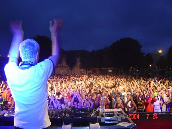 dj sun