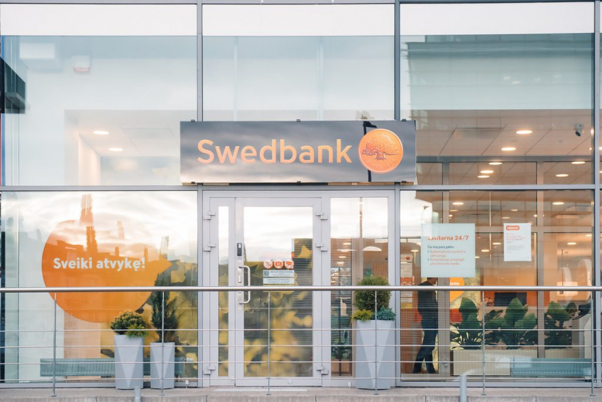 „Swedbank“ pajamos šiemet augo 20 proc. – iki 213 mln. eurų