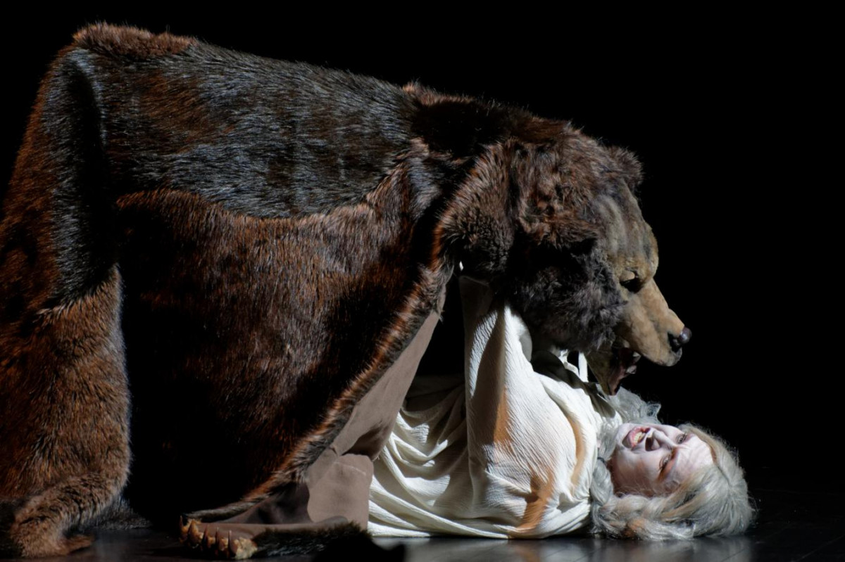 Broniaus Kutavičiaus opera „Lokys“: siaubo pasaka apie mūsų tapatybės paieškas ir baimes