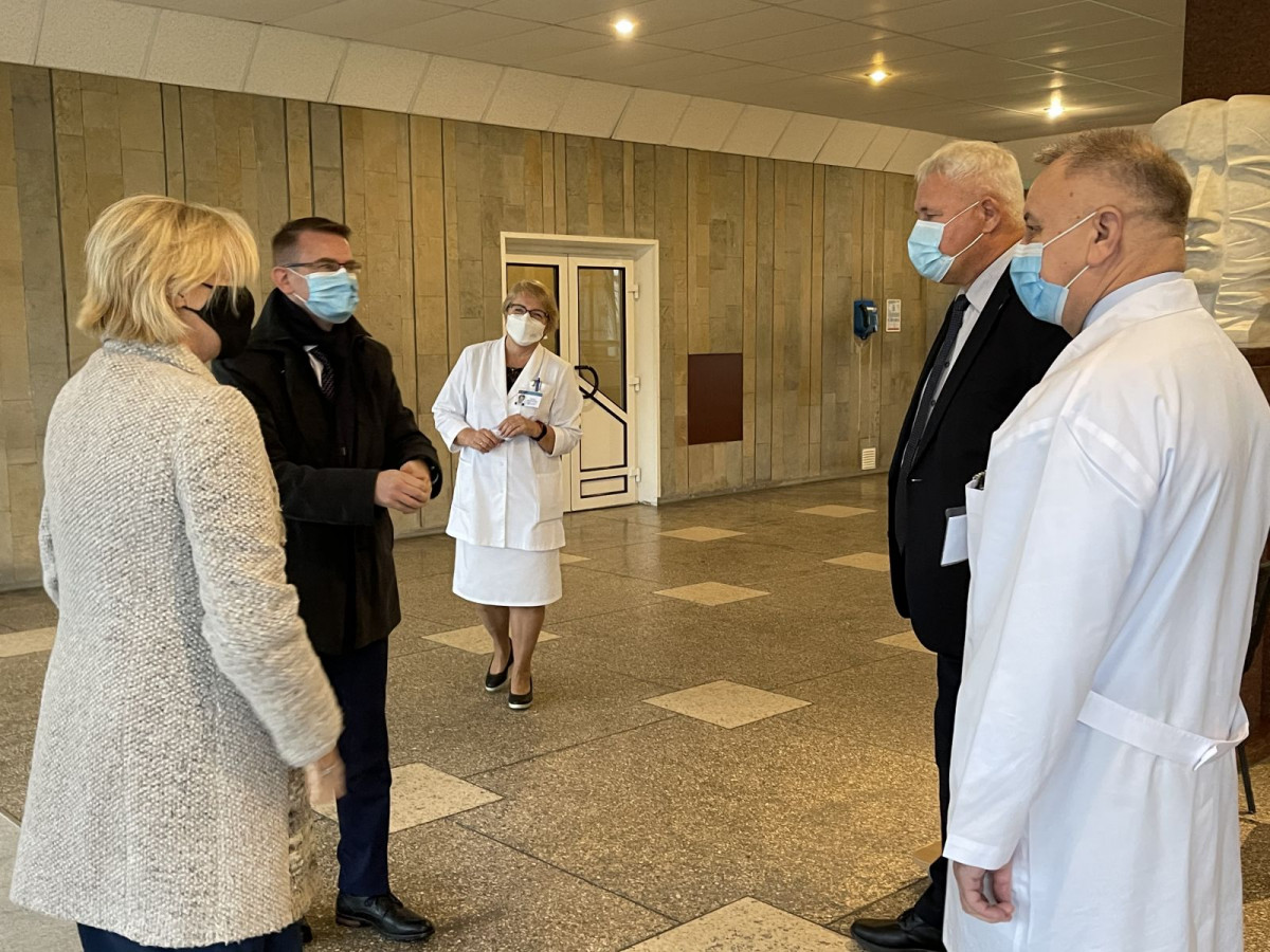 Seimo nariai lankėsi Klaipėdos universitetinėje ligoninėje