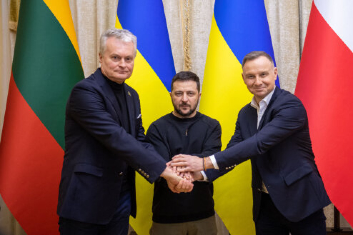Prezidentas po Liublino trikampio viršūnių susitikimo: būsime su Ukraina iki pergalės