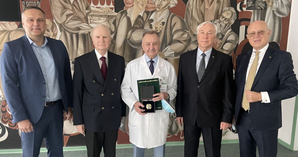 Klaipėdos universitetinės ligoninės vadovui – garbingas apdovanojimas