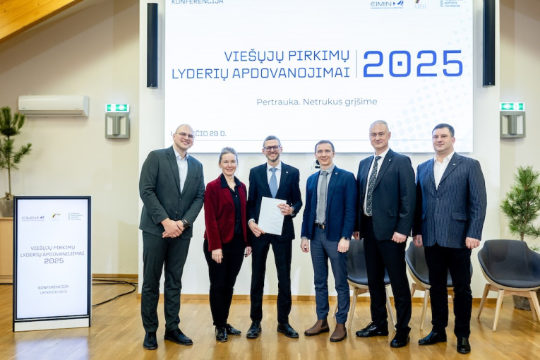 Klaipėdos uosto direkcija – tarp viešųjų pirkimų lyderių: išsiskyrė žaliojo vandenilio projektu