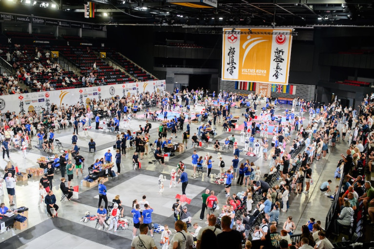 Klaipėdoje surengtos vienos didžiausių kyokushin karatė varžybų Europoje – „Baltijos taurė – Vilties kova 2026“