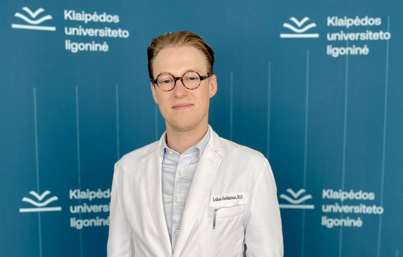 Prie Klaipėdos universiteto ligoninės neurochirurgų komandos prisijungė gydytojas neurochirurgas Lukas Gedminas