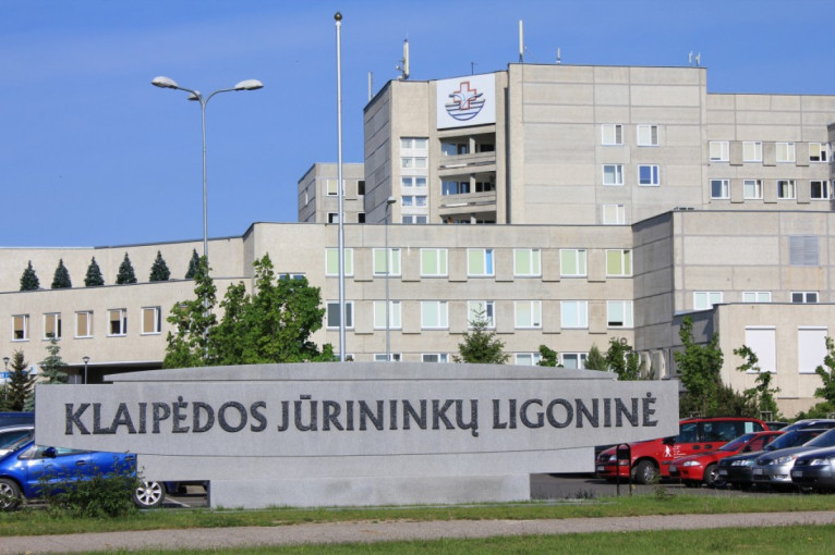 Klaipėdos jūrininkų ligoninėje švelnėja pacientų lankymo sąlygos