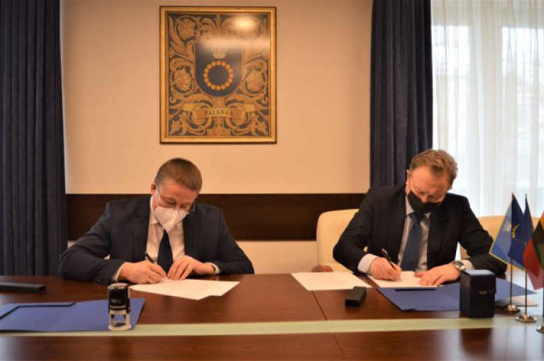 Palangos miesto savivaldybė ir Klaipėdos universitetas sutarė bendradarbiauti