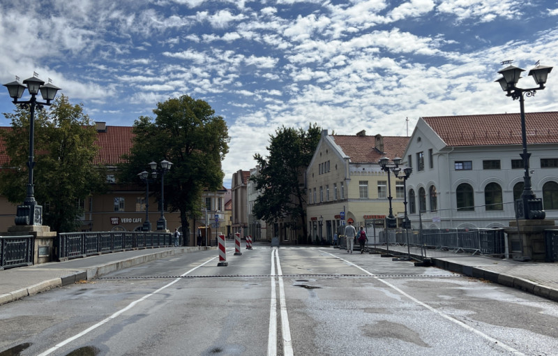 Bus atliekamas Biržos tilto profilaktinis pakėlimas