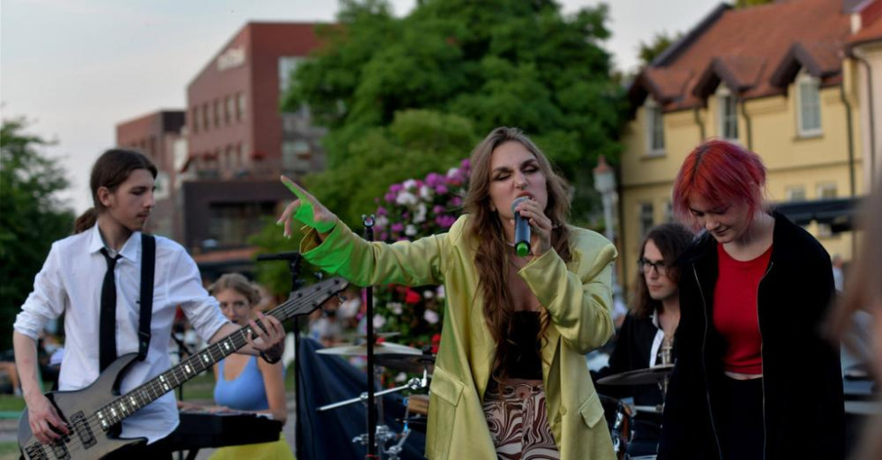 Gatvės muzikos diena į Klaipėdą atkeliauja su šūkiu: „Kviesk šokiui miestą“