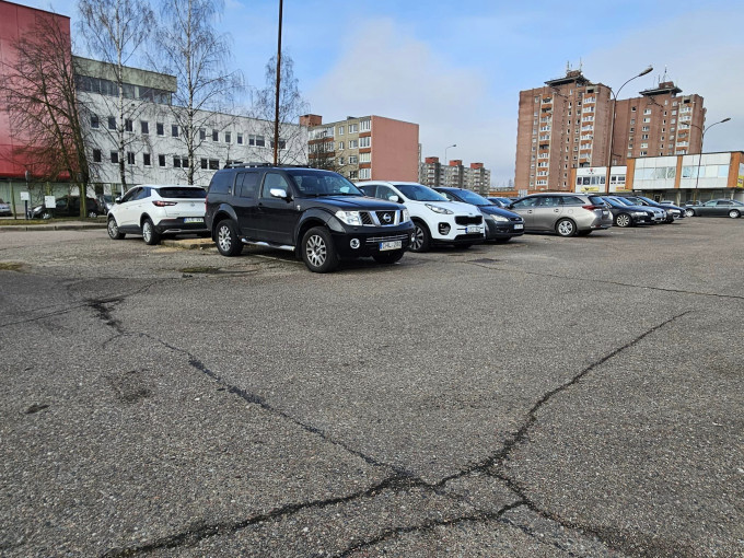 Klaipėdos savivaldybė visuomenei atvėrė automobilių stovėjimo aikštelę šalia Sodros