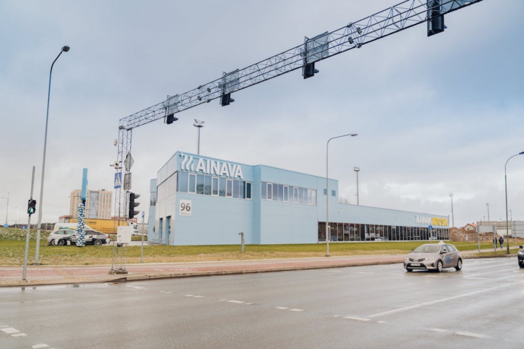 Plovyklų tinklas „Ainava Auto SPA“  Klaipėdoje atidarė naują automobilių plovyklą