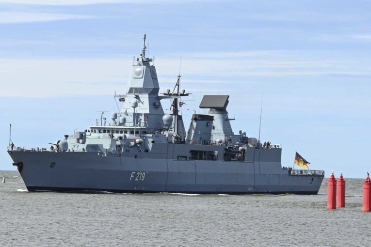 Klaipėdoje lankosi NATO Nuolatinės parengties grupės laivas „Sachsen“