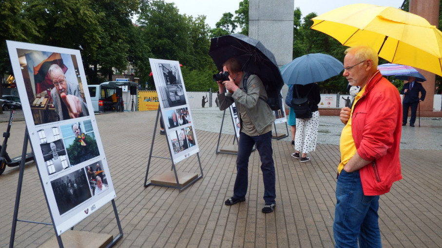 Uostamiestyje atidaryta žymaus spaudos fotografo Ramūno Danisevičiaus darbų paroda