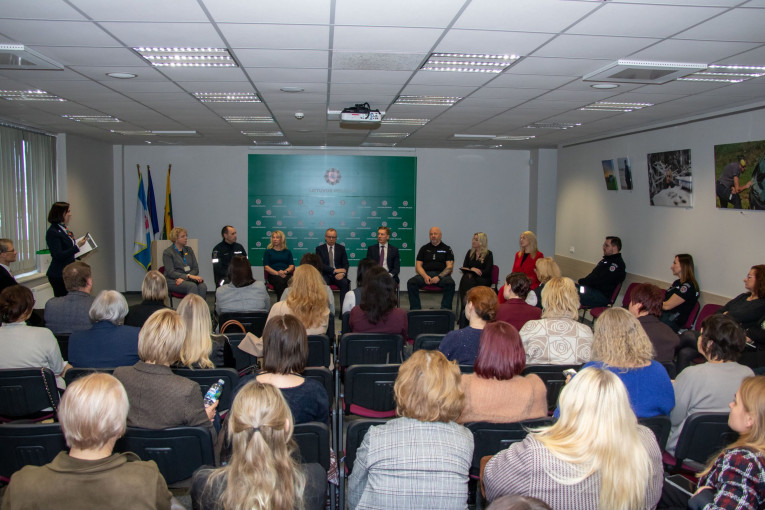 Klaipėdos apskrities VPK vyko narkotinių ir psichotropinių medžiagų prevencijos konferencija „Sprendimai, kurie veikia“