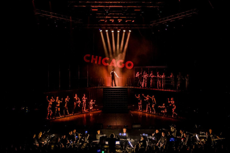 Brodvėjaus miuziklas „Čikaga“ sieks sužavėti publiką bet kokia kaina