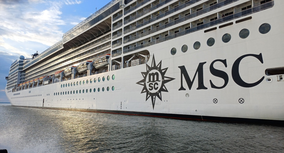 Klaipėdoje vieši kruizinis laivas „MSC Poesia“