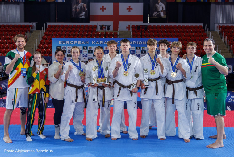 Karate mokyklos „Shodan“ auklėtiniai – tarp 2026 metų Europos kyokushin karate čempionato lyderių: komanda suspindo visų spalvų medaliais