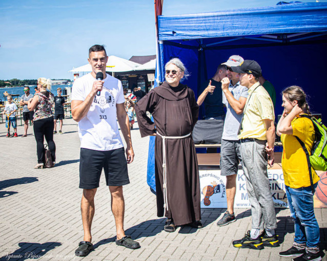 Atvirai su klaipėdiečiu, BC "Neptūnas" krepšininku Simu Galdiku: apie krepšinį, savanorystę ir atsidavimą jaunimo ugdymui