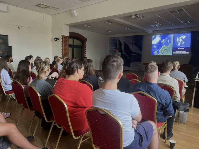 Klaipėdos universitete prasidėjo išskirtinė tarptautinė stovykla: mokysis, buriuos, tirs