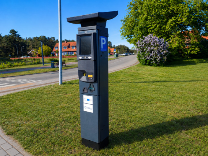Nuo birželio 1 d. iki rugpjūčio 31 d. – rinkliava už automobilių statymą Nidoje