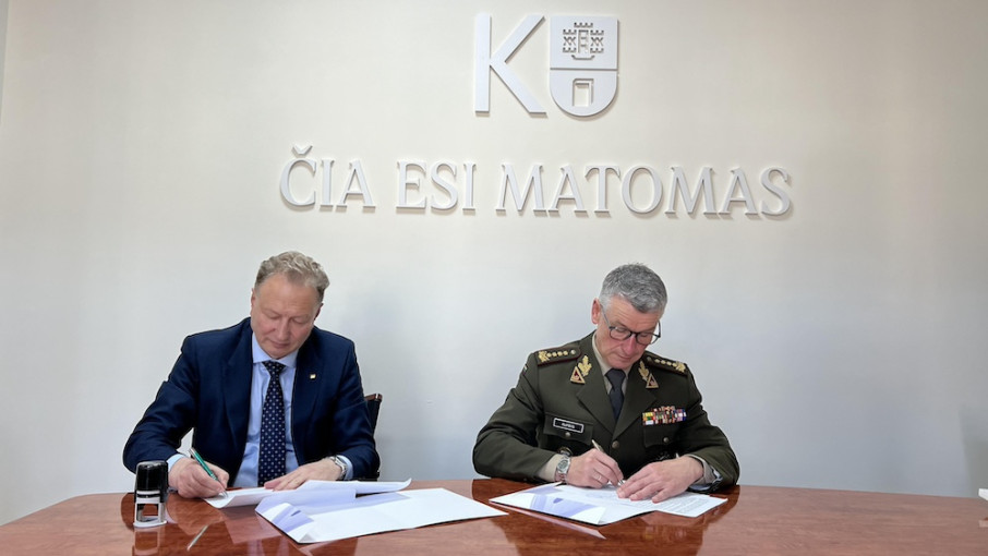 Pasirašyta Klaipėdos universiteto ir Lietuvos kariuomenės bendradarbiavimo sutartis