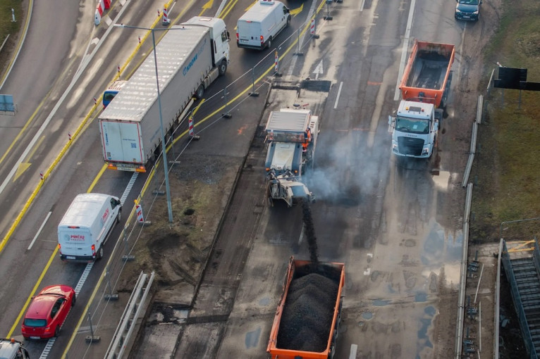 „Via Lietuva“ pradeda tvarkyti daugiau nei 10 km ilgio automagistralės Vilnius–Kaunas–Klaipėda atkarpą