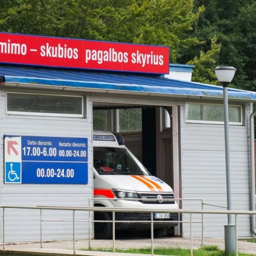 Karščio banga užplūdo ligoninę: per savaitgalį skubios pagalbos prireikė beveik beveik 600 pacientų