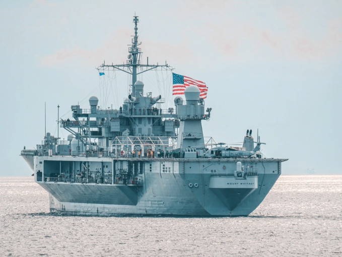 Į Klaipėdos uostą atvyko JAV karinio jūrų laivyno laivas „USS Mount Whitney"