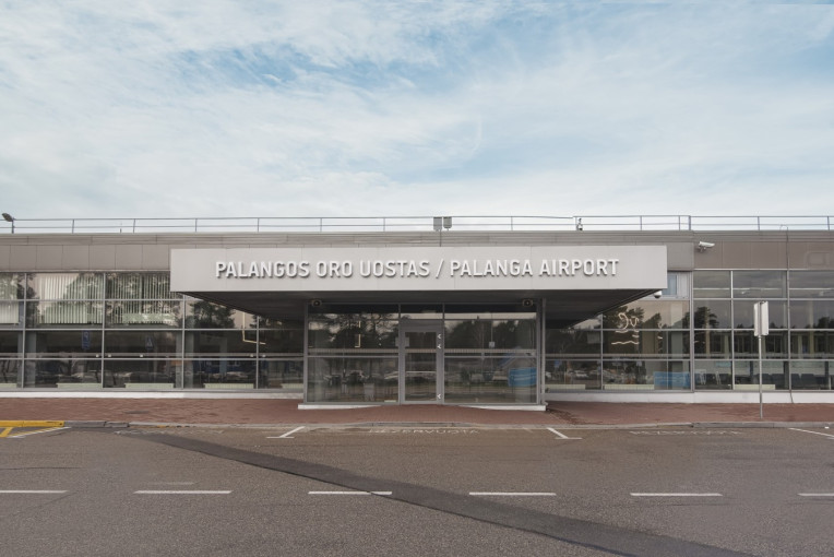 Gerinamas susisiekimas su Londonu: orlaiviai iš Palangos į Londoną nuo rudens kils dažniau – net 7 kartus per savaitę