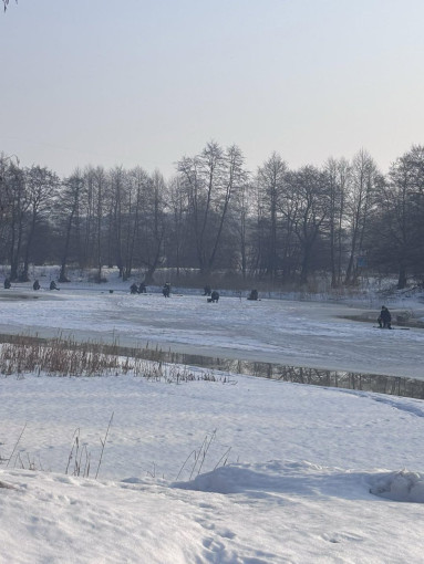 Dangės upės ledas kelia rimtą pavojų: gyventojai raginami nerizikuoti gyvybe
