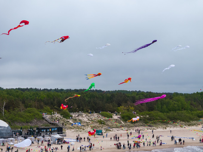 Tarptautinis aitvarų festivalis „Vėjų vėjai“ – šį savaitgalį