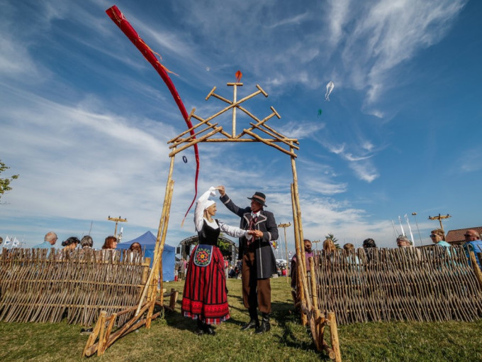 Tarptautinio XXII folkloro festivalio „Tek saulužė ant maračių“ Neringoje PROGRAMA