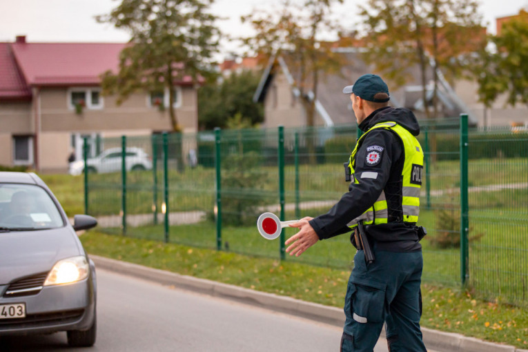 Per praėjusią savaitę Klaipėdos apskr. Kelių policijos pareigūnai išaiškino 16 neblaivių automobilių ir dviračių vairuotojų