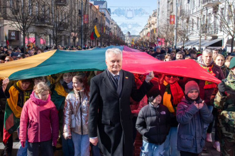 Lietuvos Respublikos Prezidento Gitano Nausėdos sveikinimas Lietuvos žmonėms Nepriklausomybės atkūrimo dienos proga