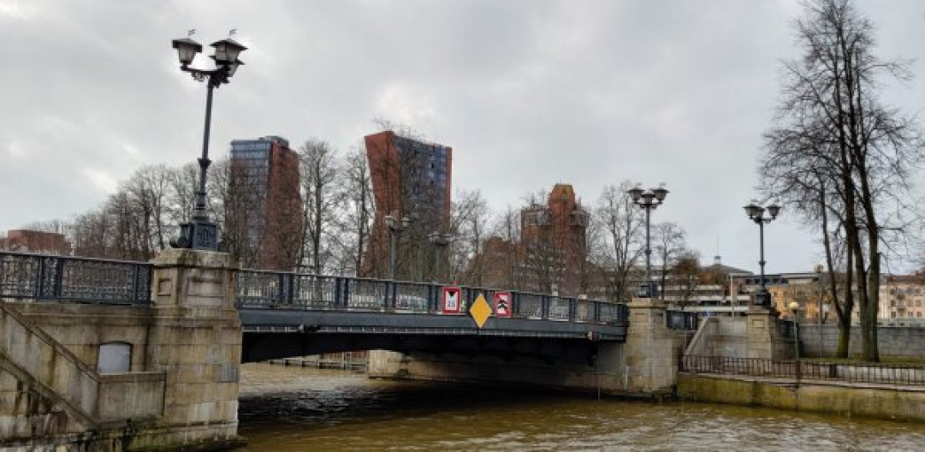 Bus keliamas Klaipėdos Biržos tiltas
