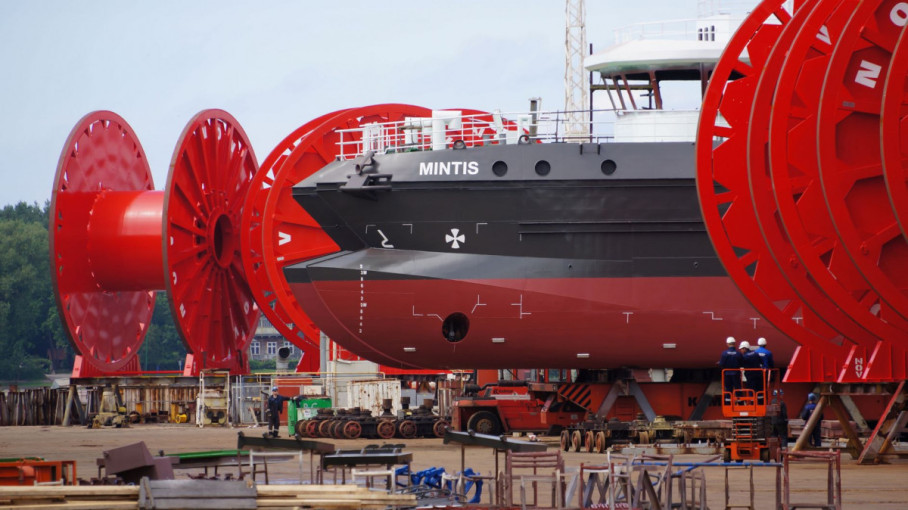 AB „Vakarų laivų gamykla“ įsteigė stipendijas pasirinkusiems jūrų inžinerijos studijas