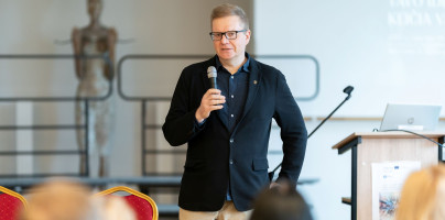 Pirmąją Valentinos Burkšienės vardo premiją įteiks Klaipėdos universiteto profesoriui dr. Jaroslav Dvorak