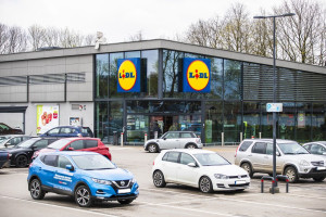 „Lidl“ informuoja, kaip dirbs per Velykas