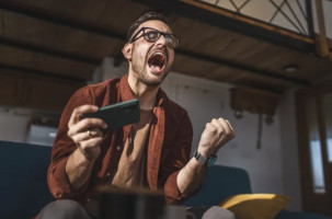 Kodėl užsiėmę žaidėjai renkasi demo versijas