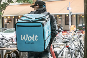 Svarbi partnerystė: „Wolt“ ir „Revolut“ sujungia jėgas